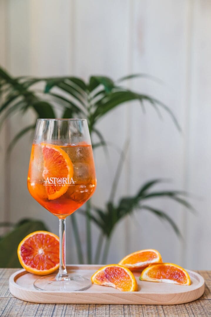 Spritz preparato da Malpighi 8 con arancia fresca